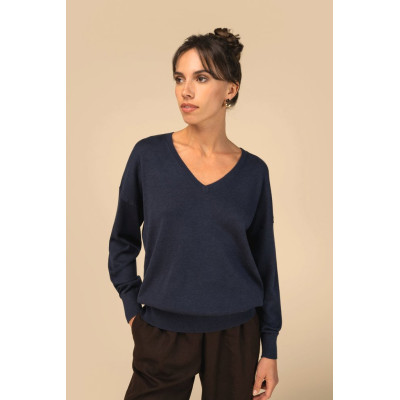 Eco-friendly ladies’ V-neck lyocell jumper