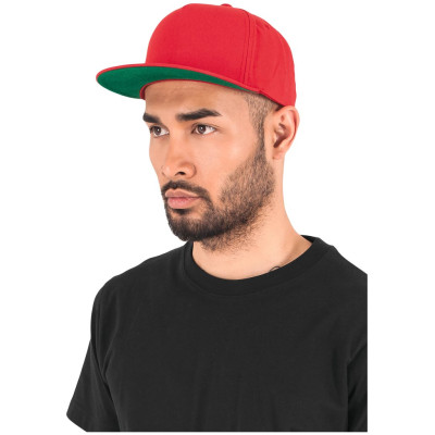 Boné Classic com 5 painéis Snapback