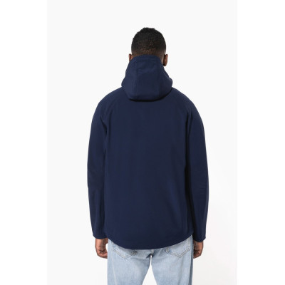 Blusão softshell com capuz amovível