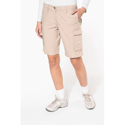Bermuda leve multibolsos de senhora