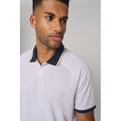 T-shirt lifestyle com colarinho tipo polo unissexo