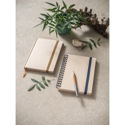 PROUST. A5 notebook with rings, hard cover, made of sugar cane paper (80 sugar cane) with plain pages