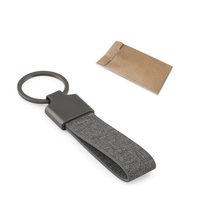 RAVEN. Porta-chaves em metal e pet reciclado (30 reciclado) com formato retangular