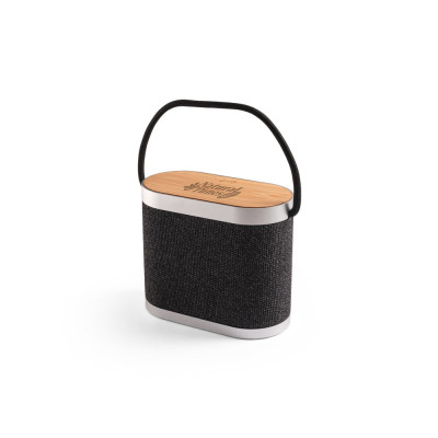 GUETTA. 5W portable speaker with super-fast 15W wireless charger and 2h battery life made of bamboo and recycled PET (100 rPET)