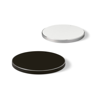 JOULE. Fast 10W wireless charger in recycled ABS (100 rABS) and recycled aluminum (100 rAL)